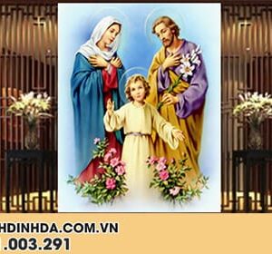 Tranh đính đá cao cấp gia đình thánh gia df2840 kích thước 60cm x 70cm