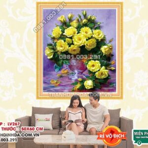Tranh đính đá cao cấp tĩnh vật bình hoa hồng vàng lv298 kích thước 50cm x 60cm