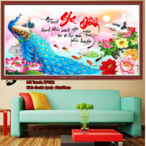 Tranh đính đá Gia Đình DF632 kích thước 90cm x 50cm